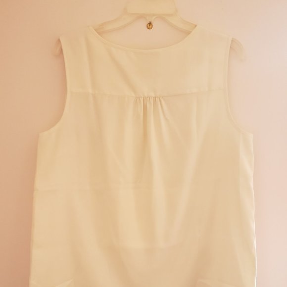 Coldwater Creek Ivory Sleeveless blouse with Sheer Embroidered Butterfly Overlay - Picture 3 of 5